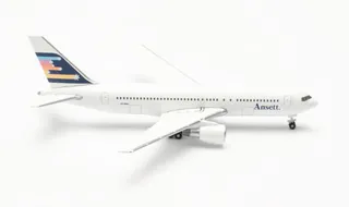 Herpa : Boeing 767-200│Ansett Southern Cross Livery 