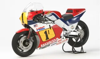 Tamiya : Honda NSR 500 1984
